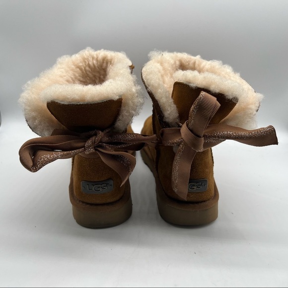 UGG Mini Bailey Bow Size 8W - Picture 5 of 7